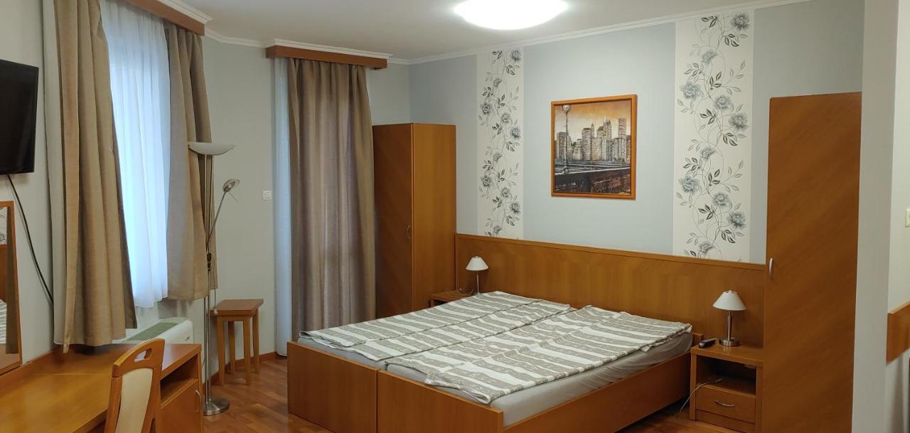 Panorama Lux Wellness Apartman Hajdúszoboszló Εξωτερικό φωτογραφία