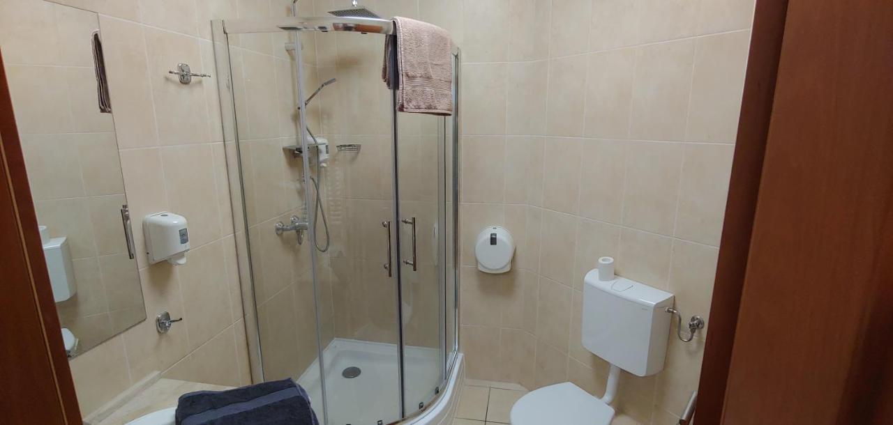 Panorama Lux Wellness Apartman Hajdúszoboszló Εξωτερικό φωτογραφία